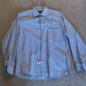 Men’s blue, white and red checkered button up